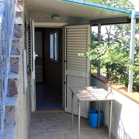 In Collina E Vista Mare Apartment *