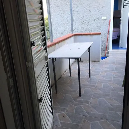 Apartment In Collina E Vista Mare